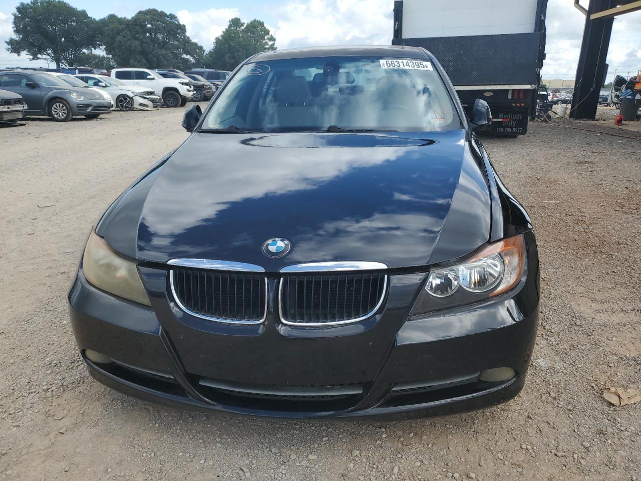 wbava33548kx83946 WBAVA33548KX83946 2008 BMW 328 I