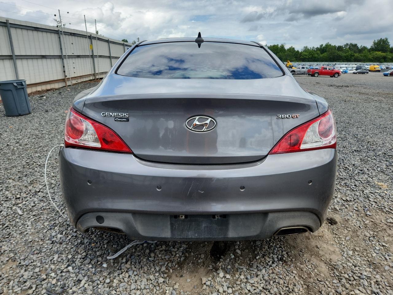 2012 Hyundai Genesis Coupe 3.8L VIN: KMHHU6KH8CU072506 Lot: 63593365