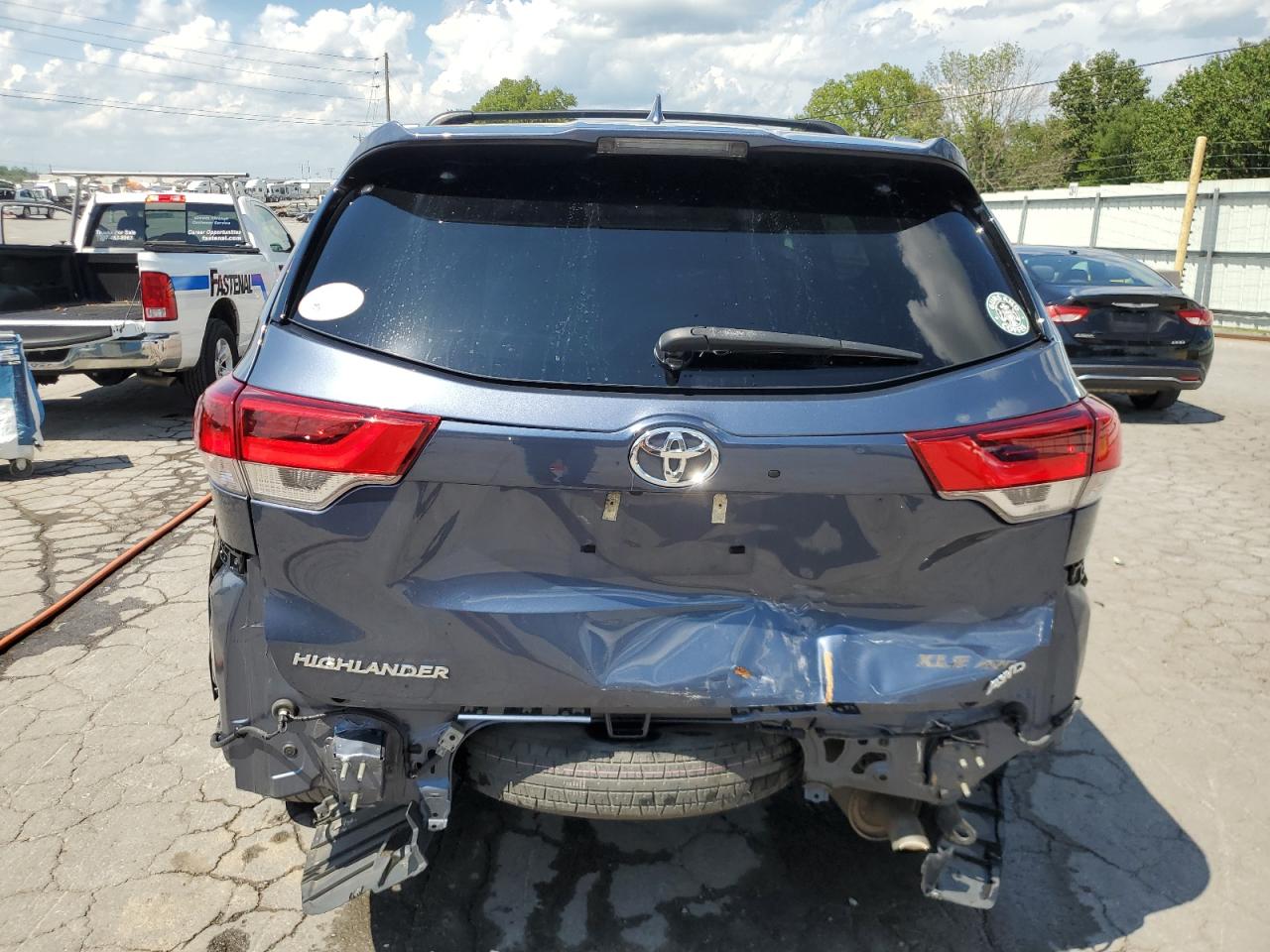 2017 Toyota Highlander Se VIN: 5TDJZRFH1HS408351 Lot: 64393015