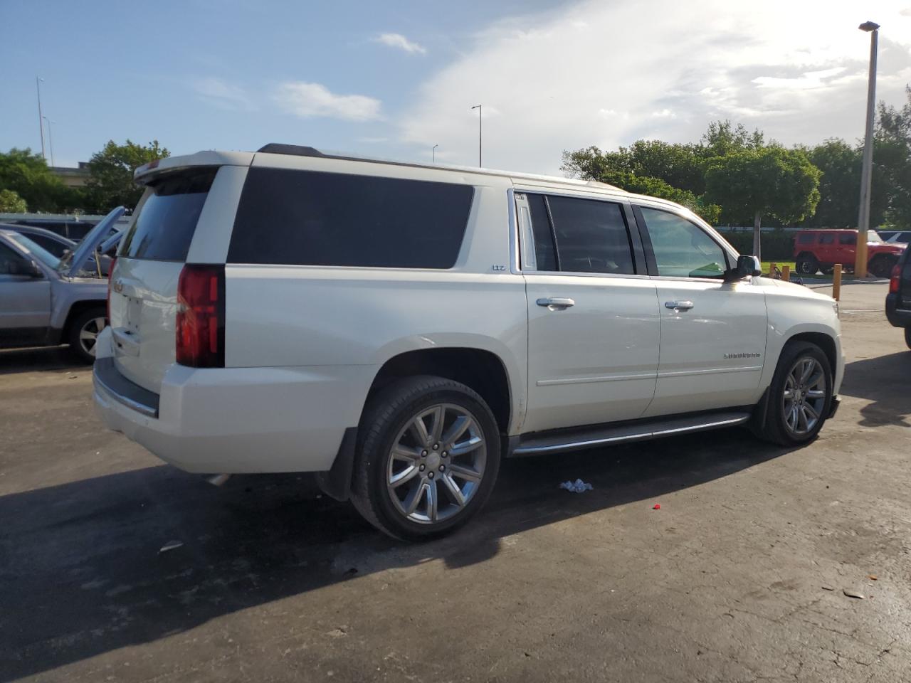 1gnskkkc6fr565211 1GNSKKKC6FR565211 2015 Chevrolet Suburban K1500 Ltz