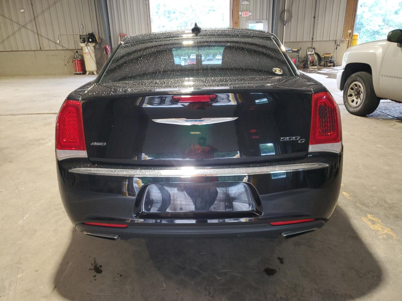 2015 Chrysler 300C VIN: 2C3CCAKG3FH831165 Lot: 63751585
