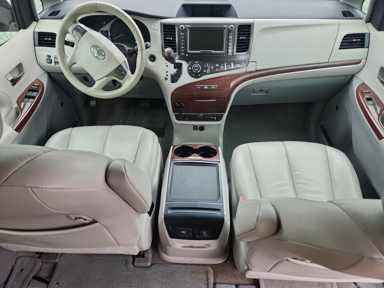 2014 Toyota Sienna Xle VIN: 5TDYK3DCXES482385 Lot: 64924005