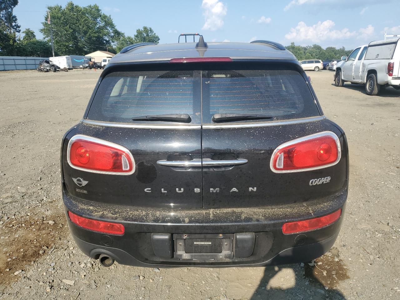 2017 Mini Cooper Clubman All4 VIN: WMWLU1C52H2F26905 Lot: 66278875