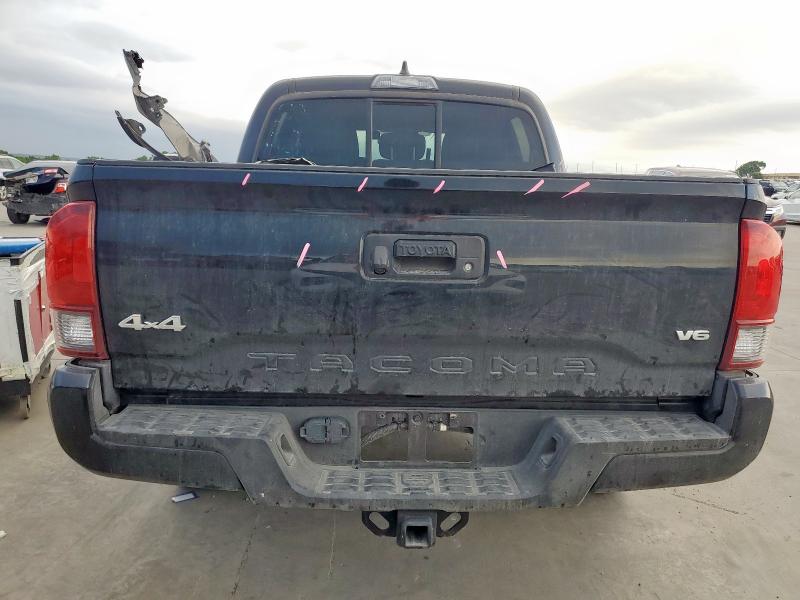  TOYOTA TACOMA 2022 Czarny