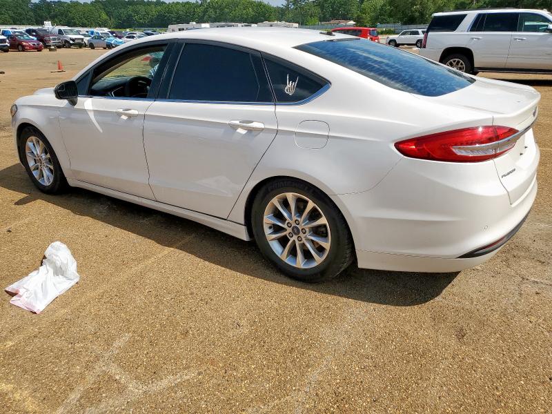 Sedans FORD FUSION 2017 White