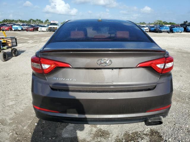  HYUNDAI SONATA 2017 Brązowy