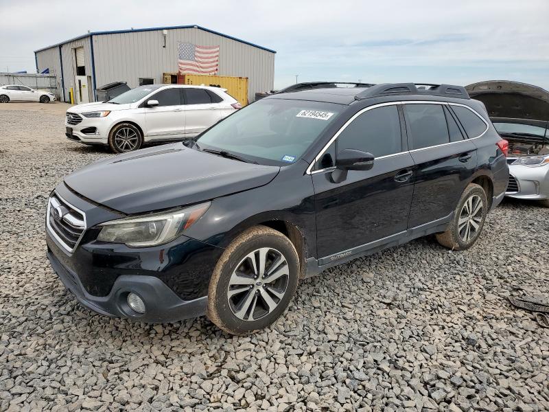  SUBARU OUTBACK 2018 Czarny