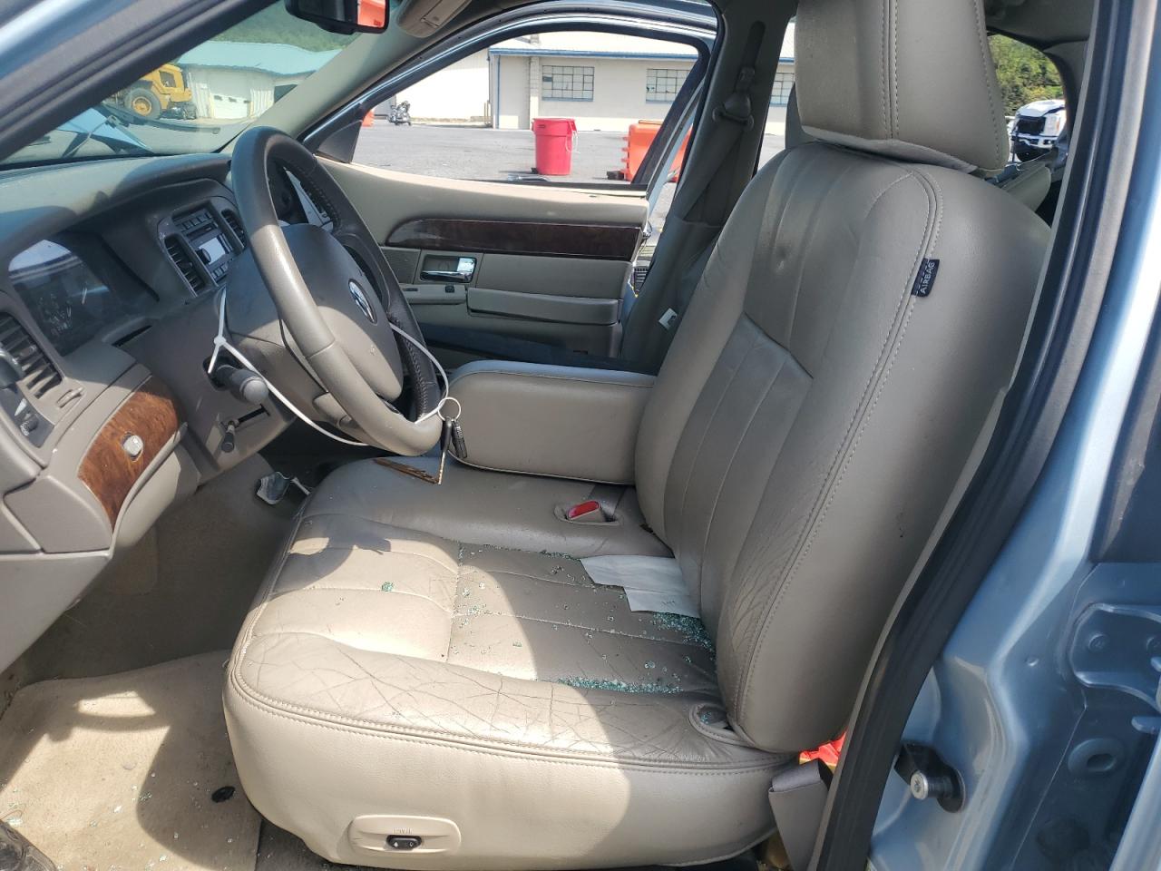 2009 Mercury Grand Marquis Ls VIN: 2MEHM75V19X628005 Lot: 63194965
