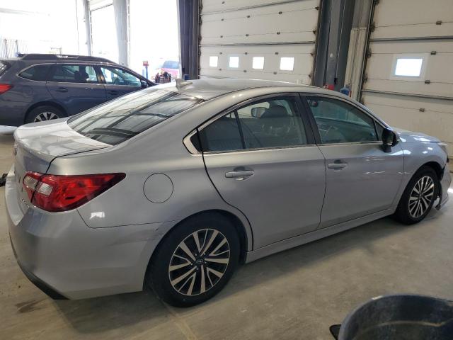  SUBARU LEGACY 2018 Silver
