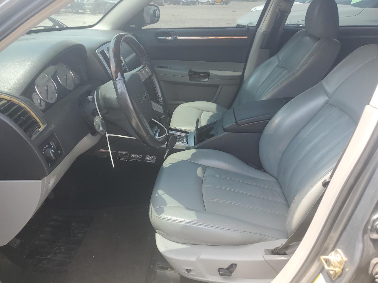 2006 Chrysler 300C VIN: 2C3KA63H36H209770 Lot: 63739055