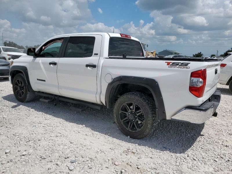  TOYOTA TUNDRA 2018 Белы