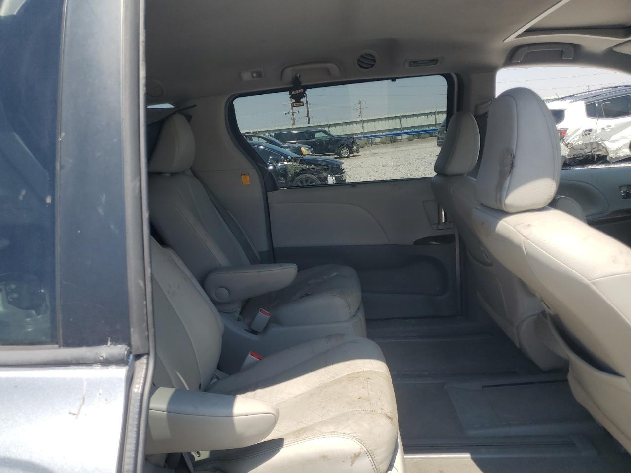 2013 Toyota Sienna Xle VIN: 5TDDK3DCXDS049274 Lot: 64115465