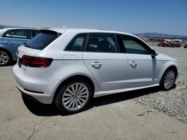  AUDI A3 2016 Biały