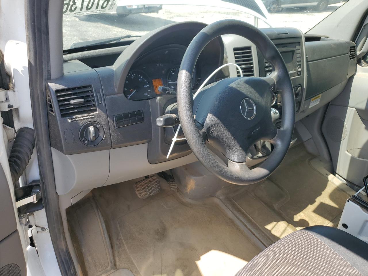 2017 Mercedes-Benz Sprinter 2500 VIN: WD3PE7CD2HP534007 Lot: 67073675