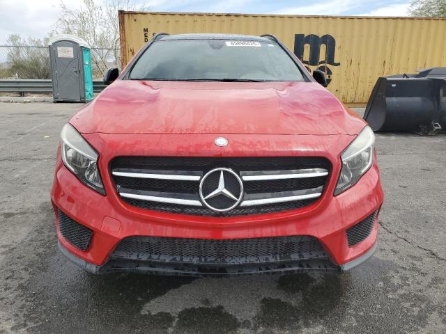 Parquets MERCEDES-BENZ GLA-CLASS 2016 Red