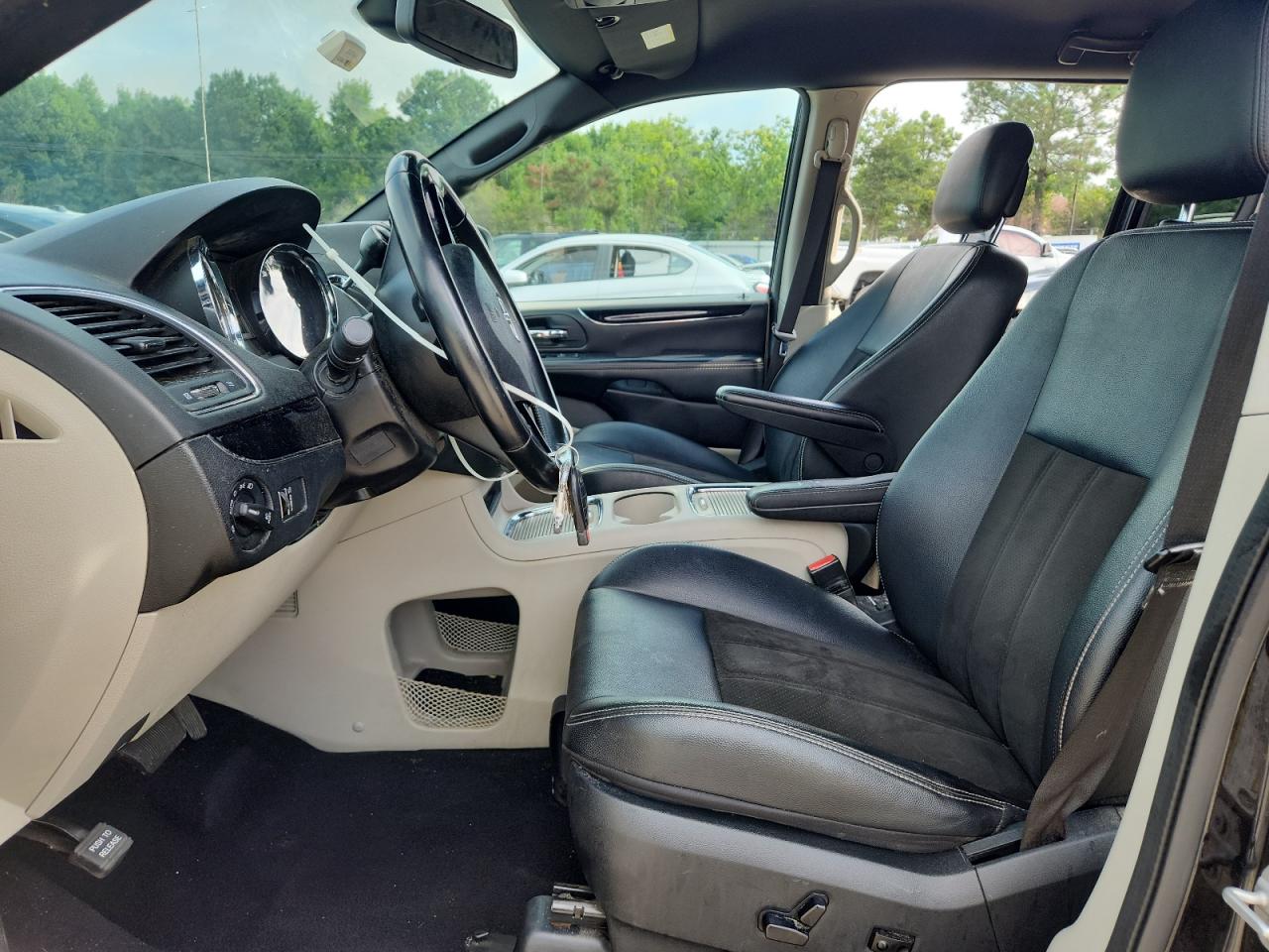 2020 Dodge Grand Caravan Sxt VIN: 2C4RDGCG4LR194569 Lot: 64772365