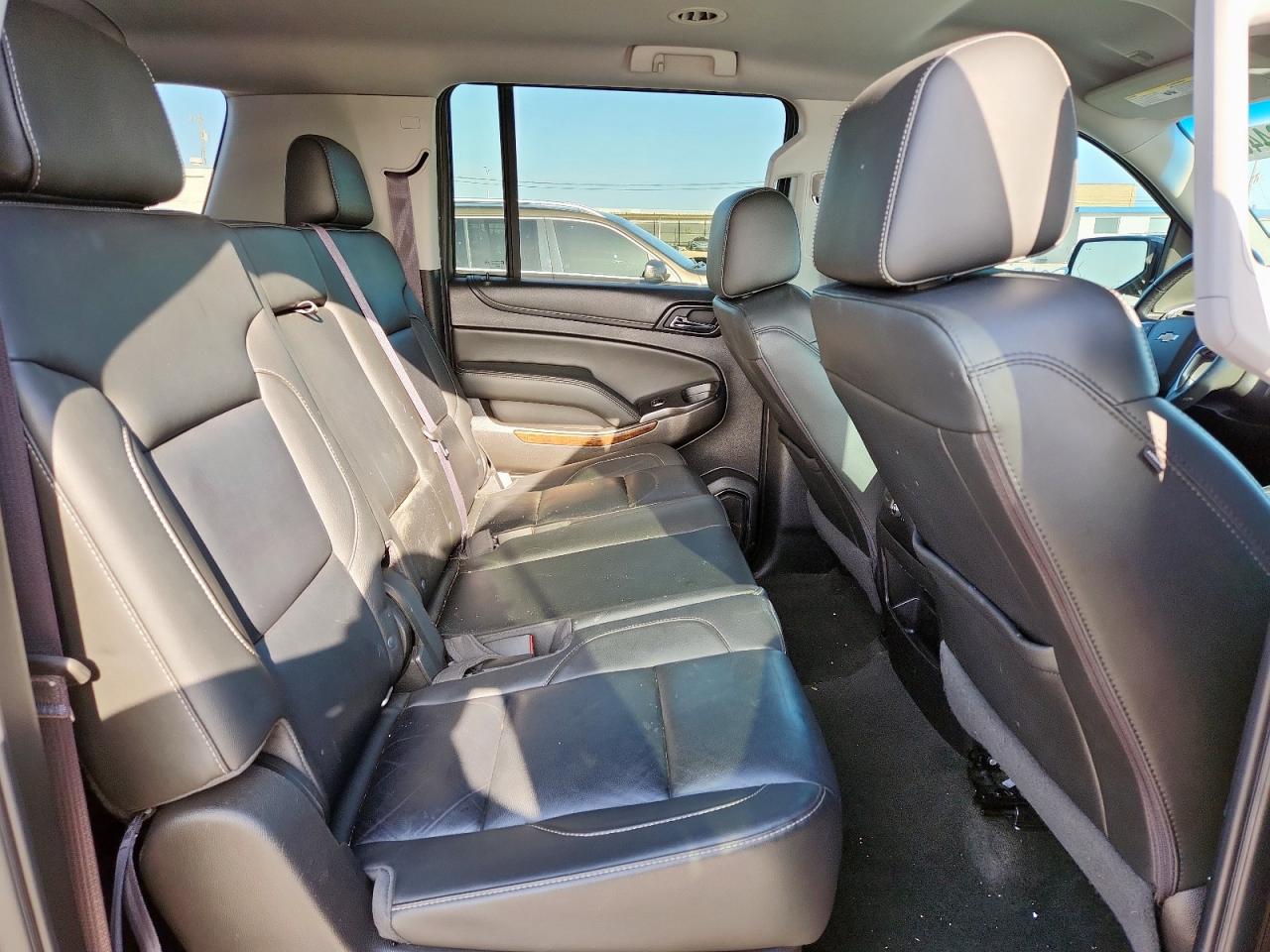 2016 Chevrolet Suburban C1500 Lt VIN: 1GNSCHKC3GR389753 Lot: 65459445