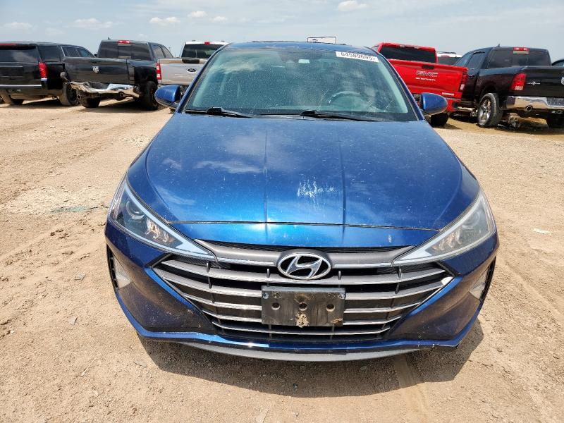  HYUNDAI ELANTRA 2019 Синий