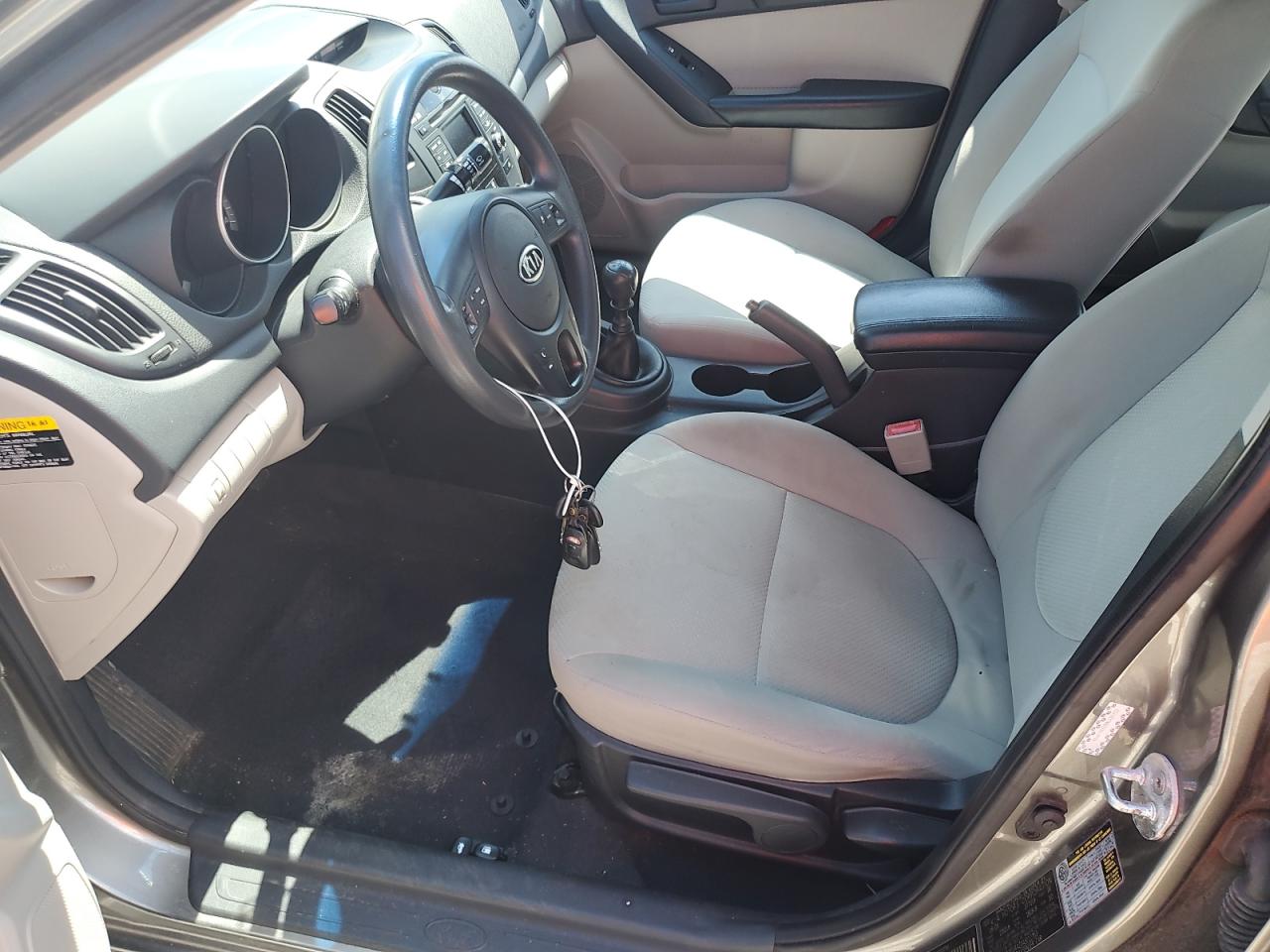2010 Kia Forte Ex VIN: KNAFU4A20A5122753 Lot: 64811335