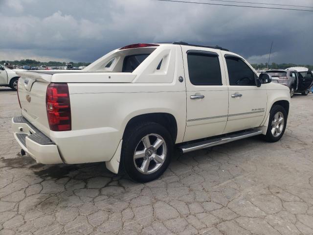 Pickups CHEVROLET AVALANCHE 2013 White