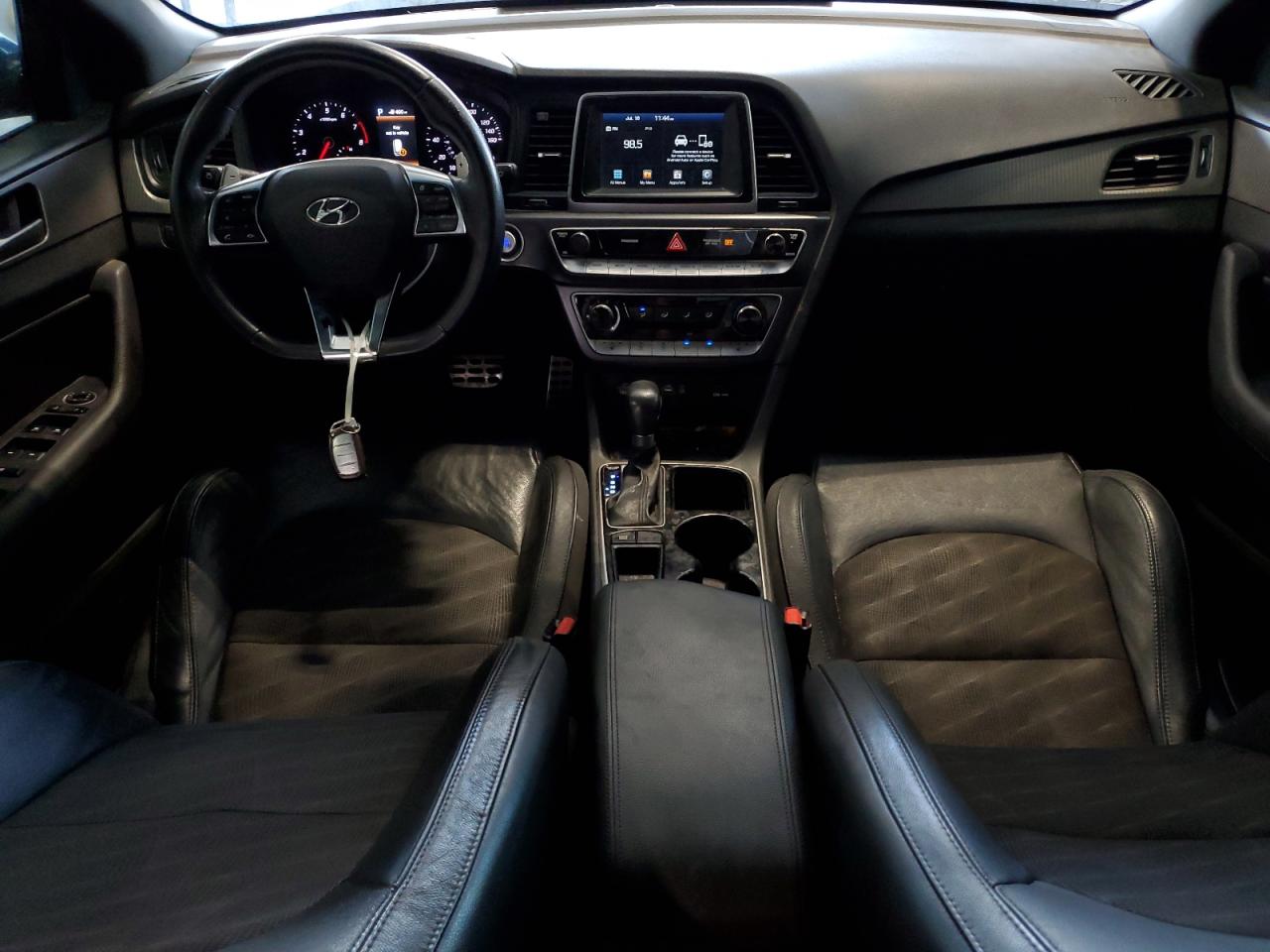 2018 Hyundai Sonata Sport VIN: 5NPE34AF5JH644413 Lot: 64799755