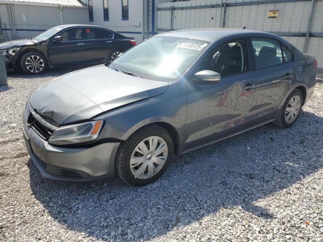 Sedans VOLKSWAGEN JETTA 2014 Szary