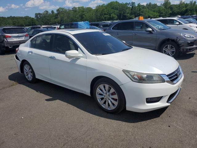Sedans HONDA ACCORD 2015 White