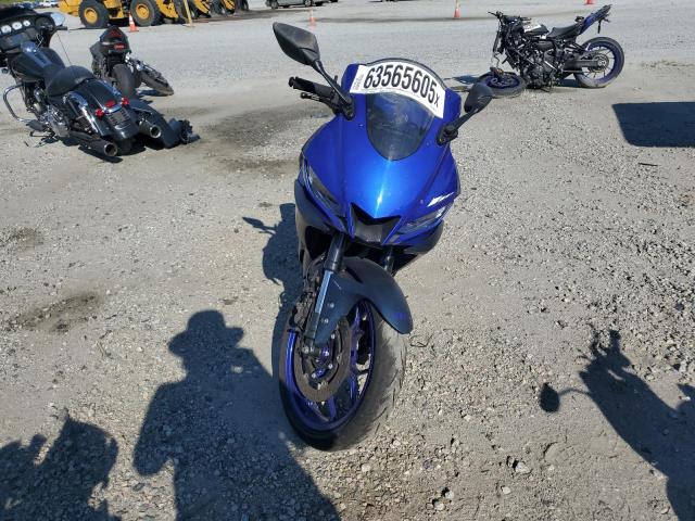 2022 YAMAHA YZFR3 A  
