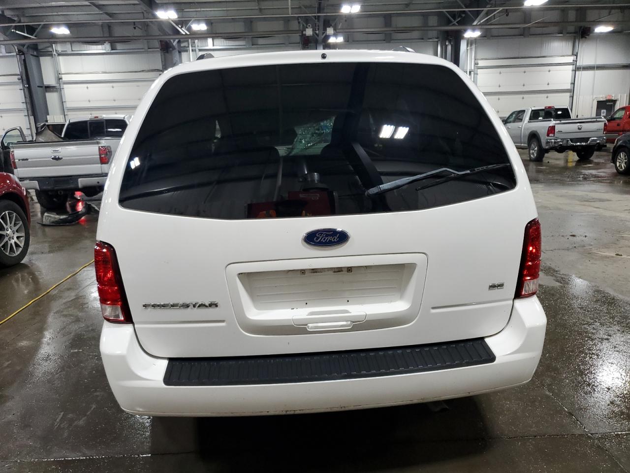 2005 Ford Freestar Se VIN: 2FMZA51665BA71516 Lot: 62507965