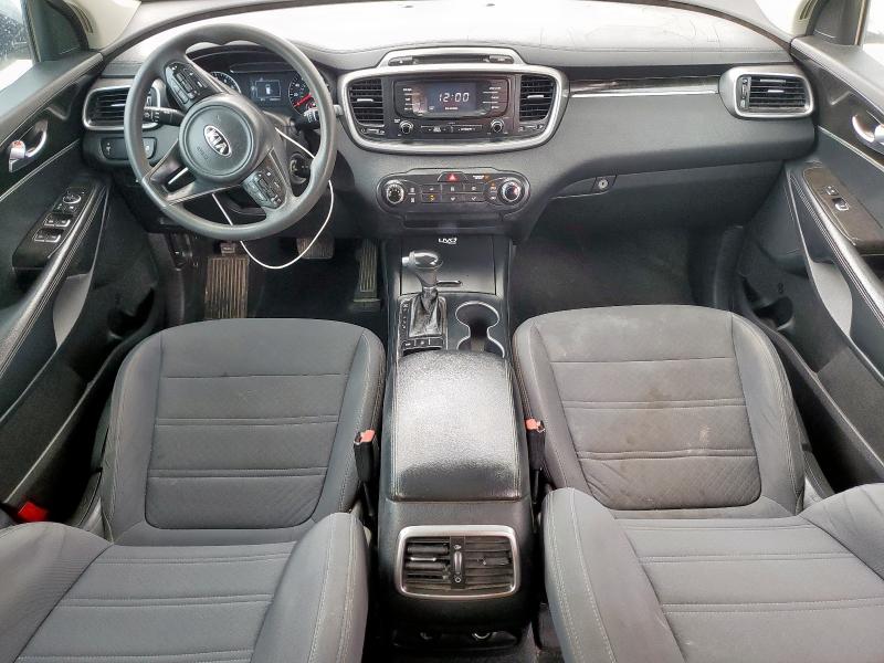  KIA SORENTO 2016 Серебристый