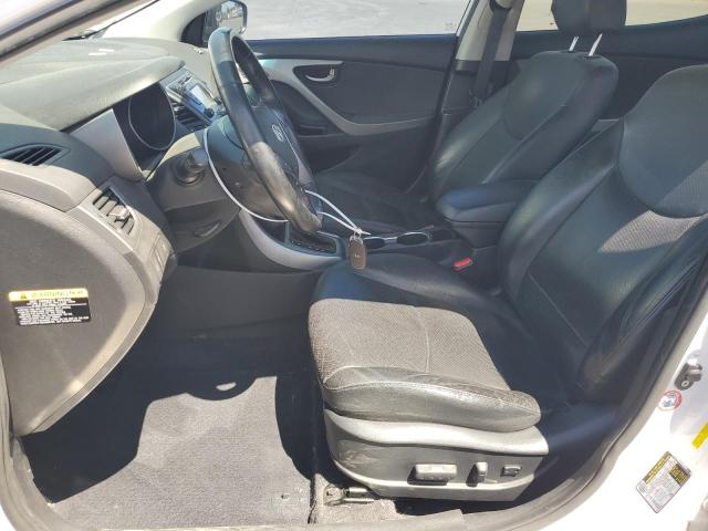 Седаны HYUNDAI ELANTRA 2015 Белы