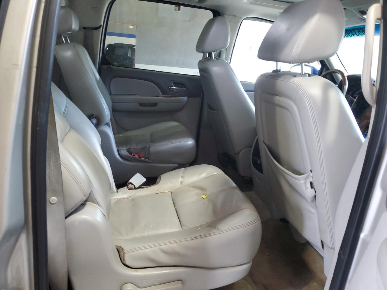 2007 Chevrolet Suburban K1500 VIN: 3GNFK16317G219638 Lot: 65349935