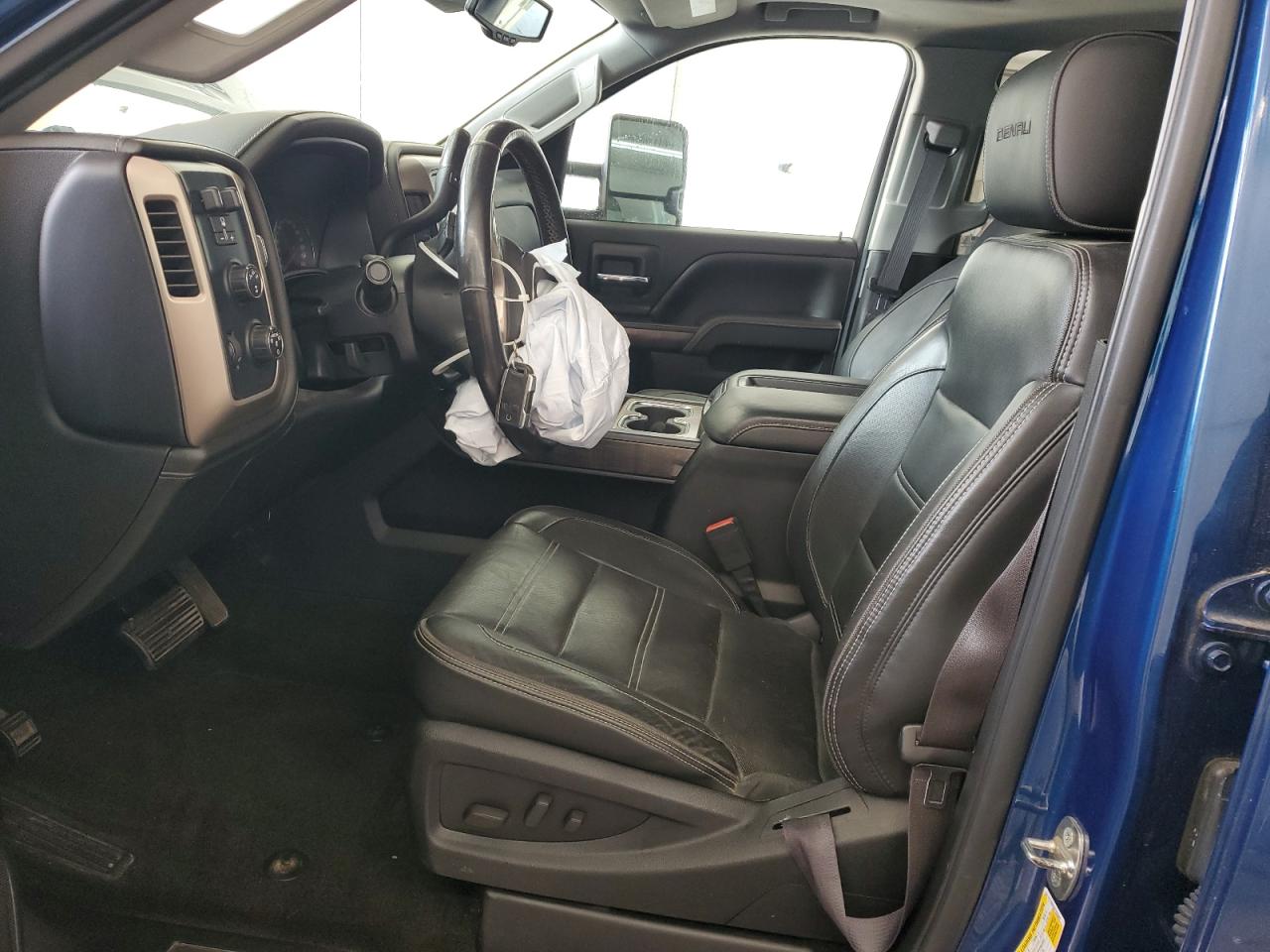 2015 GMC Sierra K2500 Denali VIN: 1GT120E83FF625091 Lot: 63055355