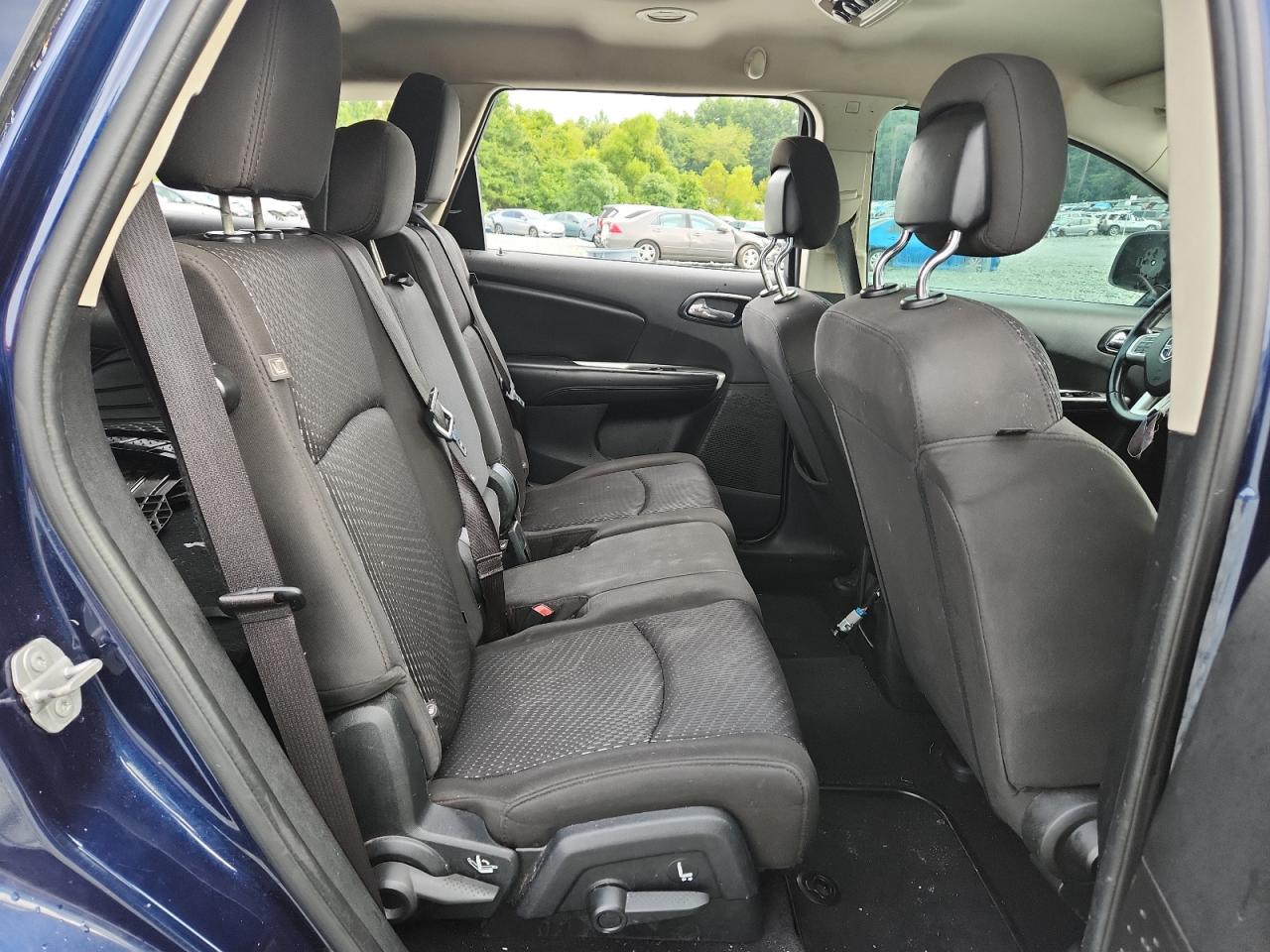 2017 Dodge Journey Se VIN: 3C4PDCAB5HT552127 Lot: 64723785
