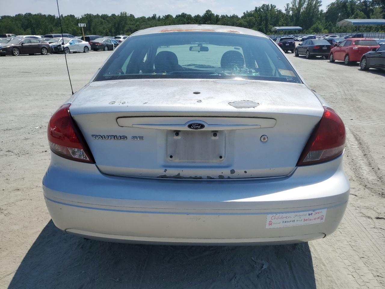 2005 Ford Taurus Se VIN: 1FAFP53U85A272630 Lot: 61852075