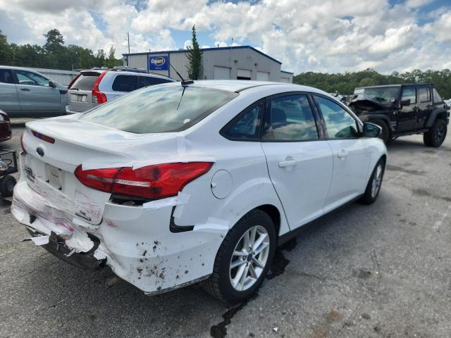  FORD FOCUS 2016 Белы