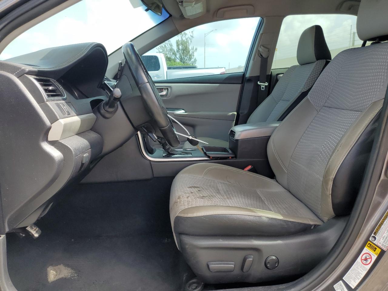 4t1bf1fk4fu062102 4T1BF1FK4FU062102 2015 Toyota Camry Le
