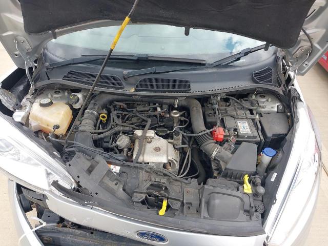 2016 FORD FIESTA TITANIUM TURBO AUT 