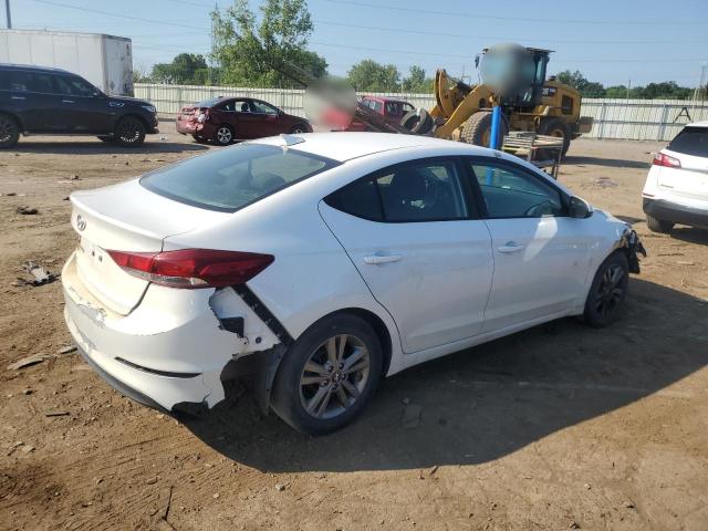  HYUNDAI ELANTRA 2018 Biały