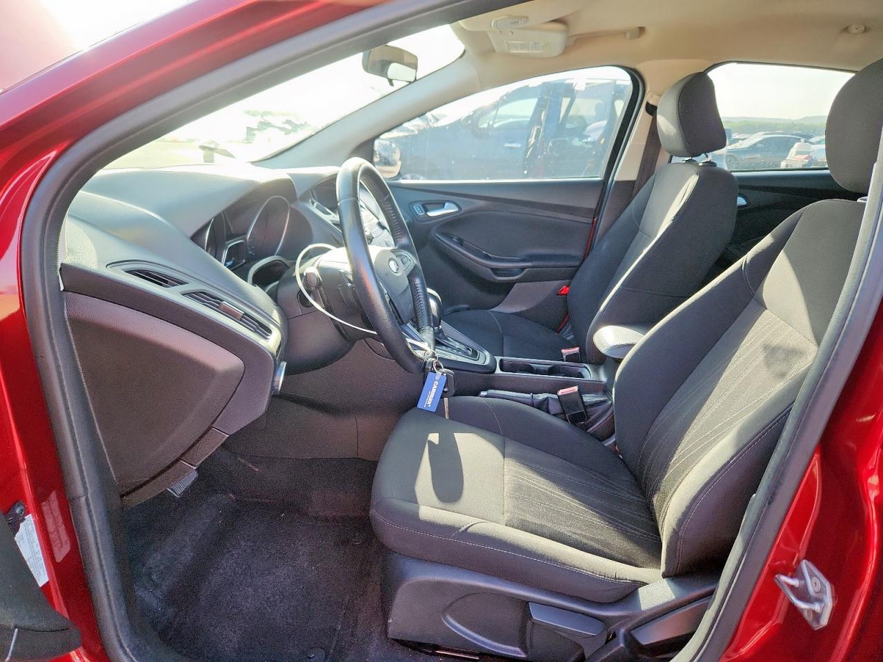 2016 Ford Focus Se VIN: 1FADP3F27GL369010 Lot: 65372035