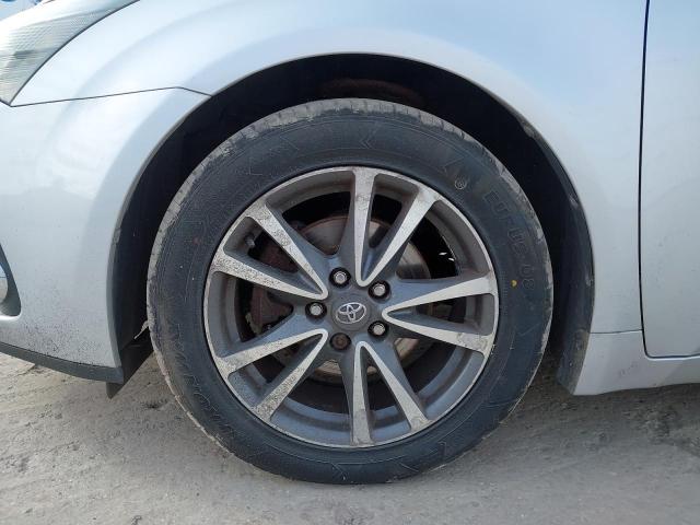 2013 TOYOTA AVENSIS IC