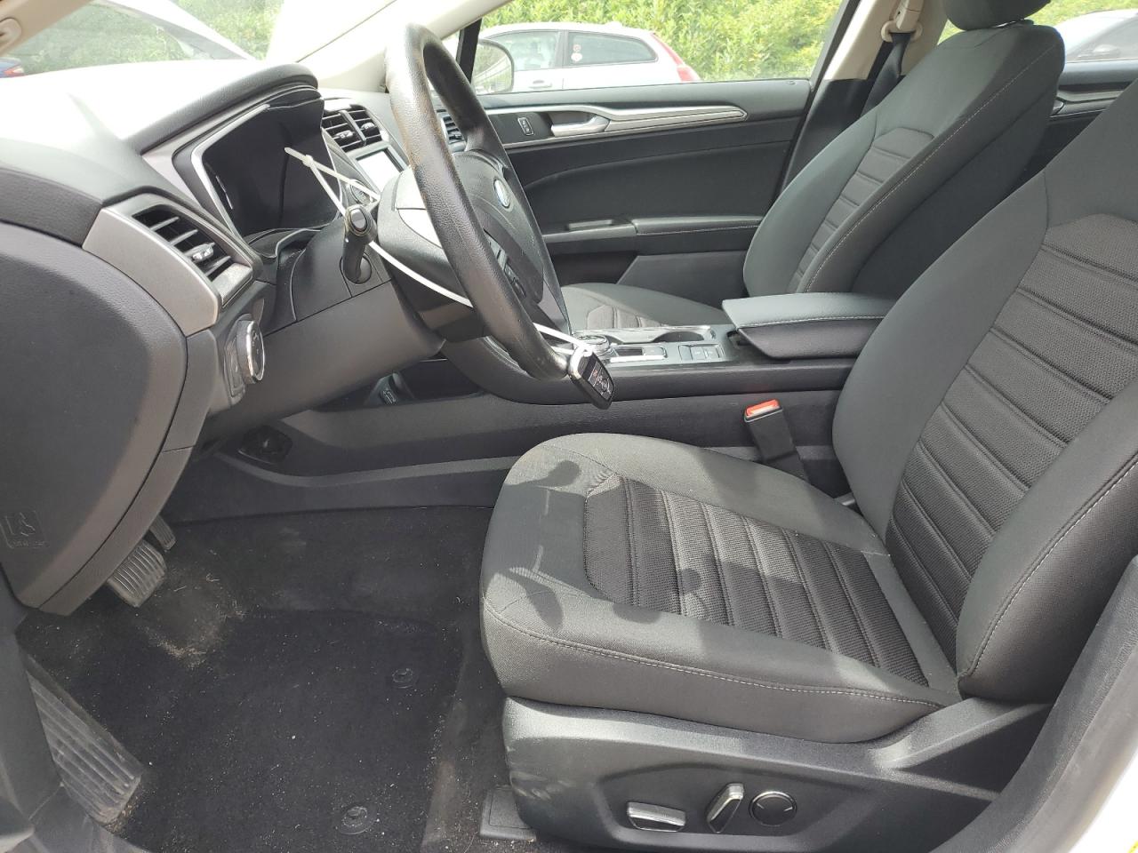 2019 Ford Fusion Se VIN: 3FA6P0LU3KR265539 Lot: 61157265