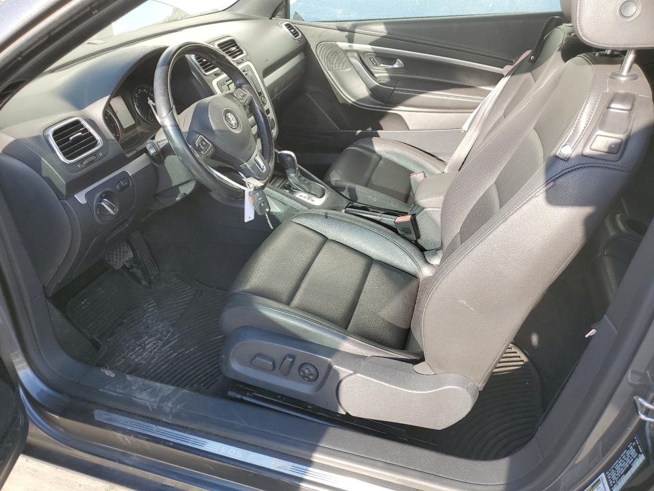 2015 Volkswagen Eos Komfort VIN: WVWBW8AH9FV000343 Lot: 62675635