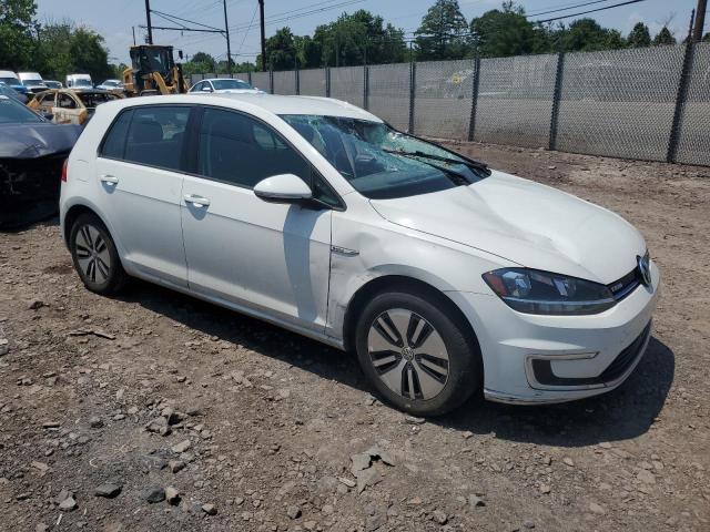  VOLKSWAGEN GOLF 2019 Белы