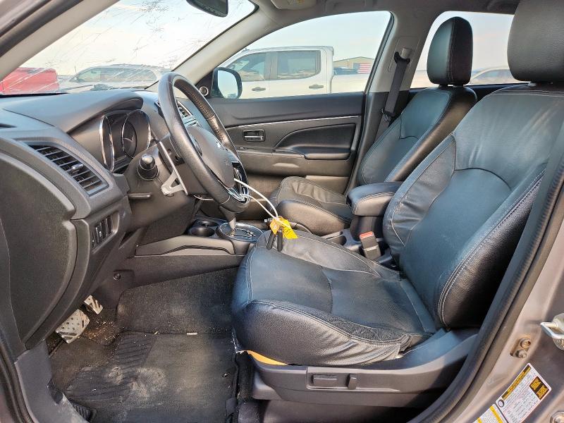  MITSUBISHI OUTLANDER 2017 Серебристый