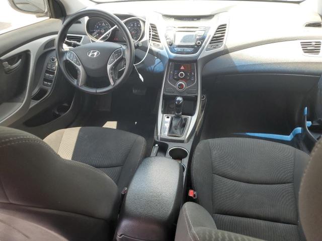  HYUNDAI ELANTRA 2015 Серебристый