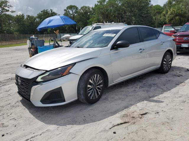  NISSAN ALTIMA 2024 Srebrny