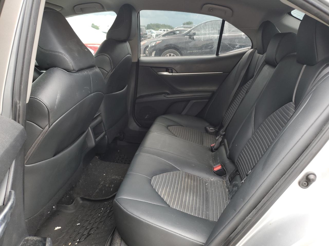 2019 Toyota Camry L VIN: 4T1B11HK7KU263711 Lot: 64267265
