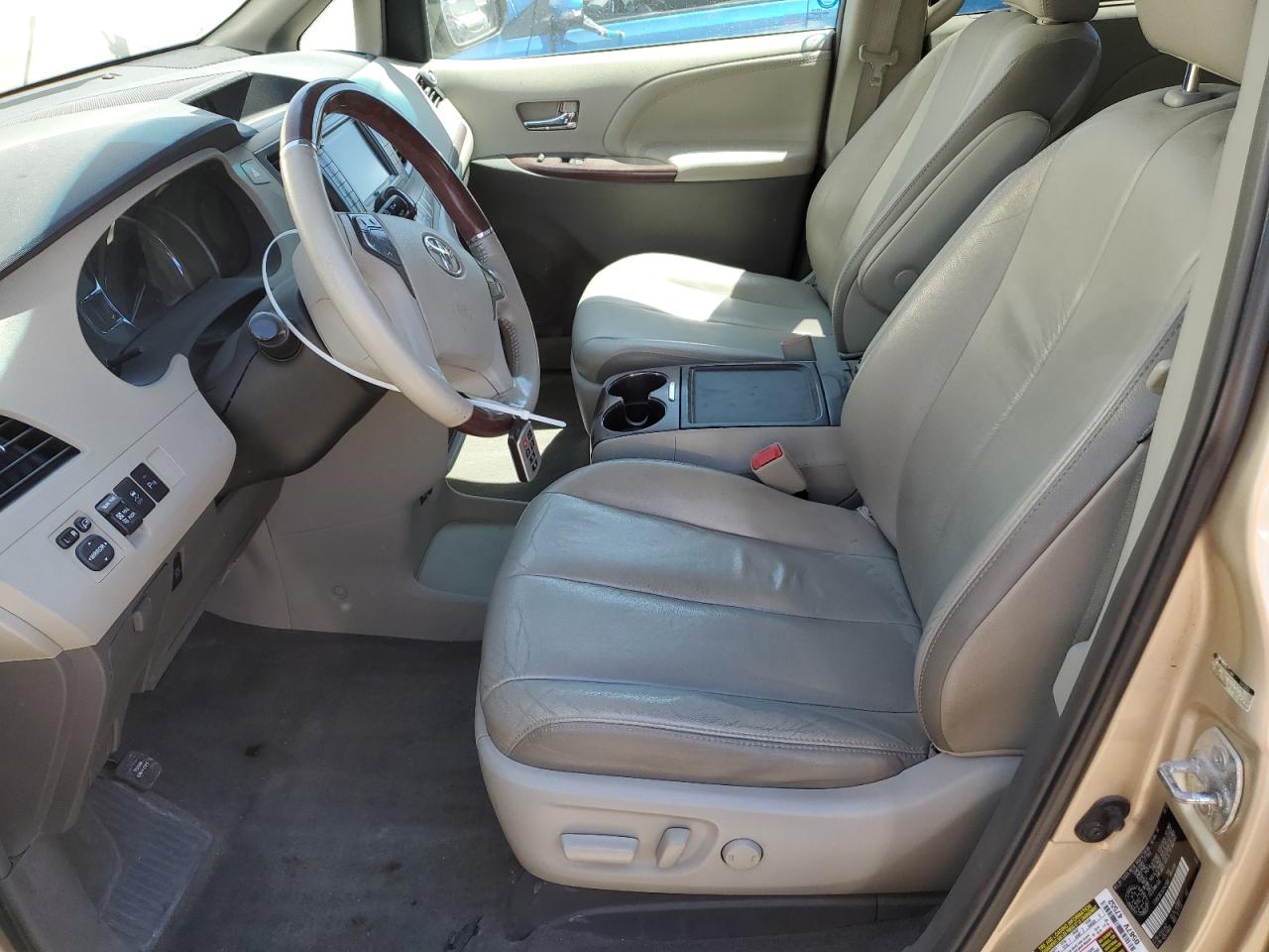 2012 Toyota Sienna Xle VIN: 5TDDK3DC1CS042583 Lot: 65562945