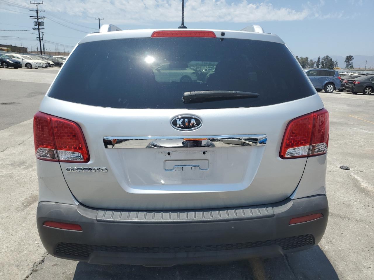 2013 Kia Sorento Lx VIN: 5XYKT4A27DG391137 Lot: 65649105